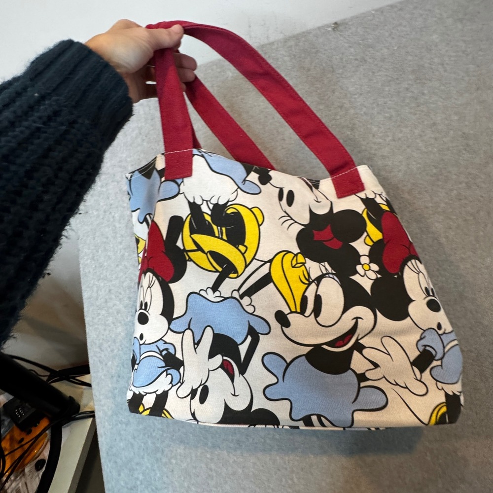 Disney Minnie Mouse & Friends Canvas‎ Tote Bag Disney Parks Multi Color AOP - Picture 6 of 7